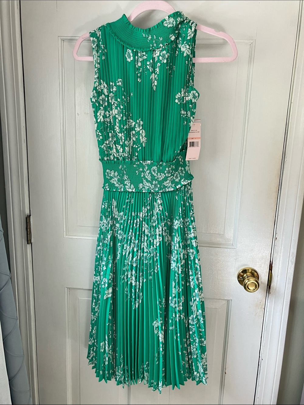 Nannette Lepore Green Floral Pleated Midi Dress high neck sleeveless NWT 2